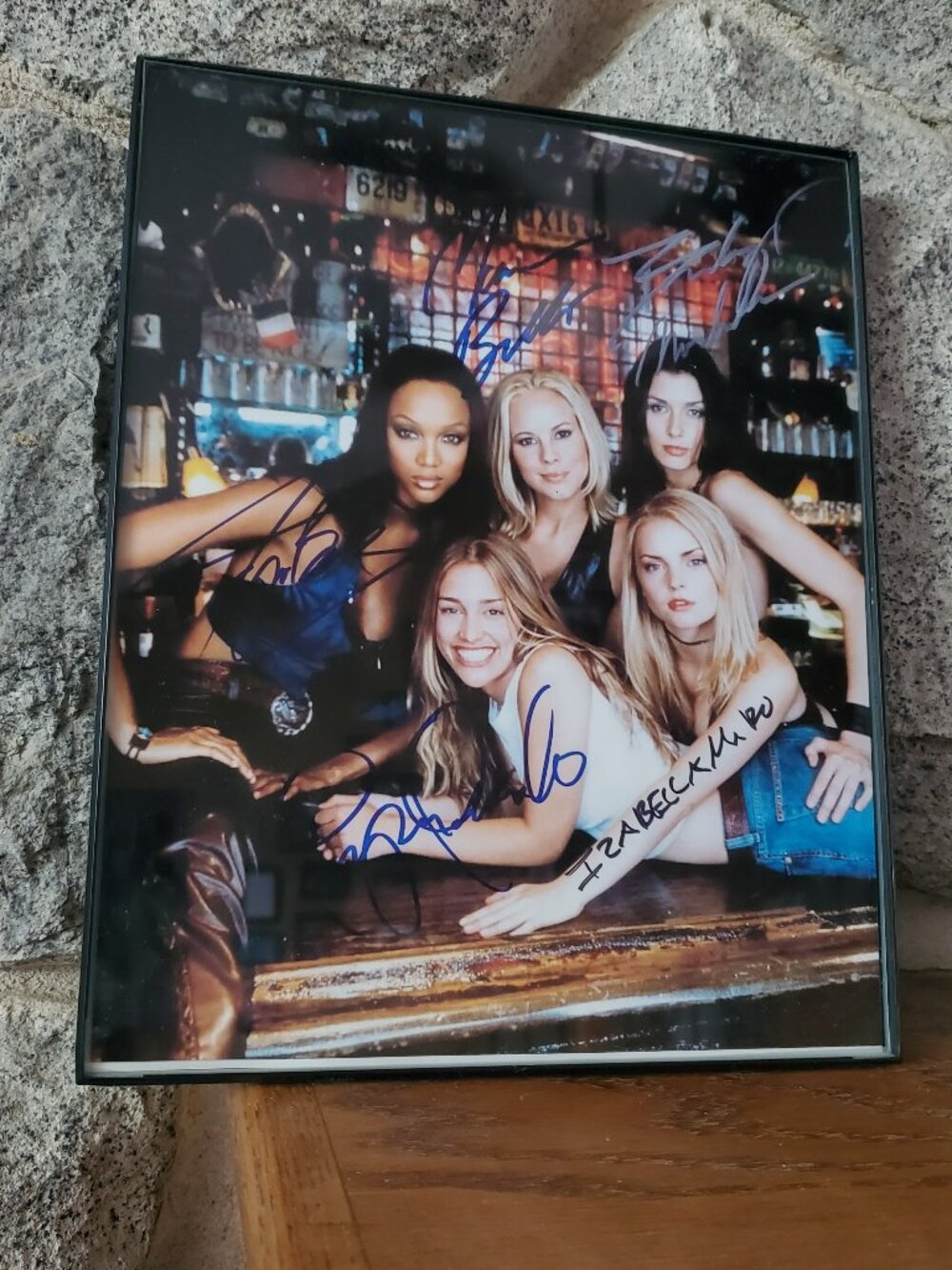 Coyote Ugly 8X10 Framed Movie Poster Photo